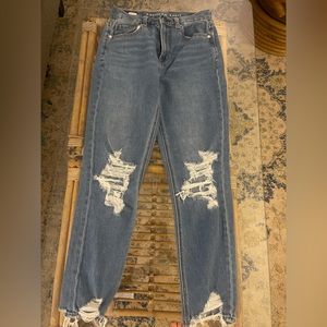 Women’s size 2 regular American Eagle mom jeans